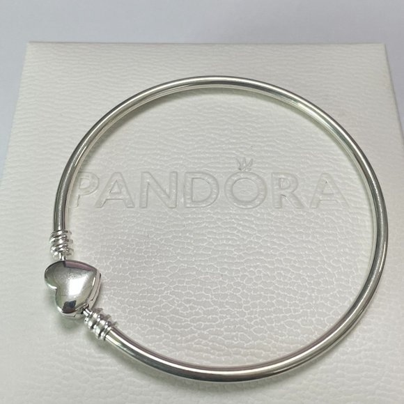 Pandora Moments Heart & Butterfly Bangle - Picture 2 of 3
